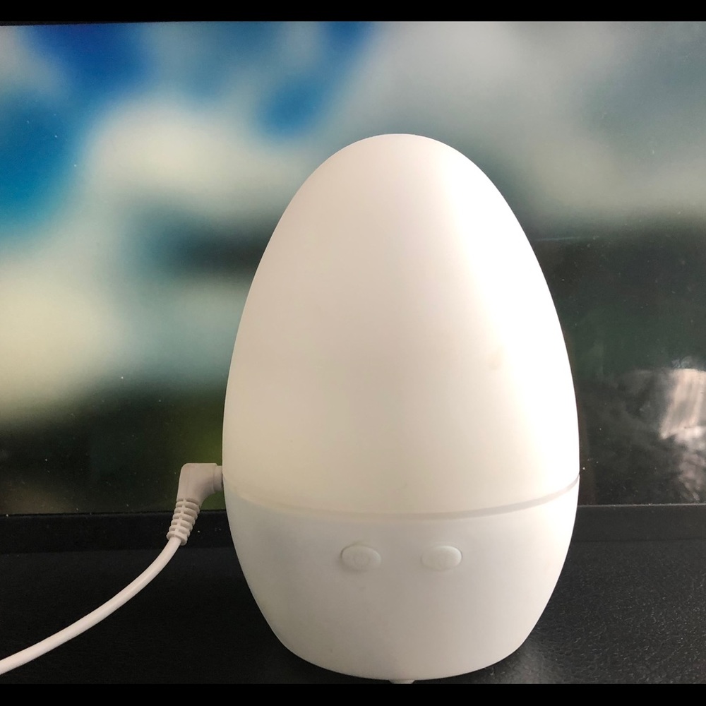 Essential oil diffuser - Picture 2 of 5